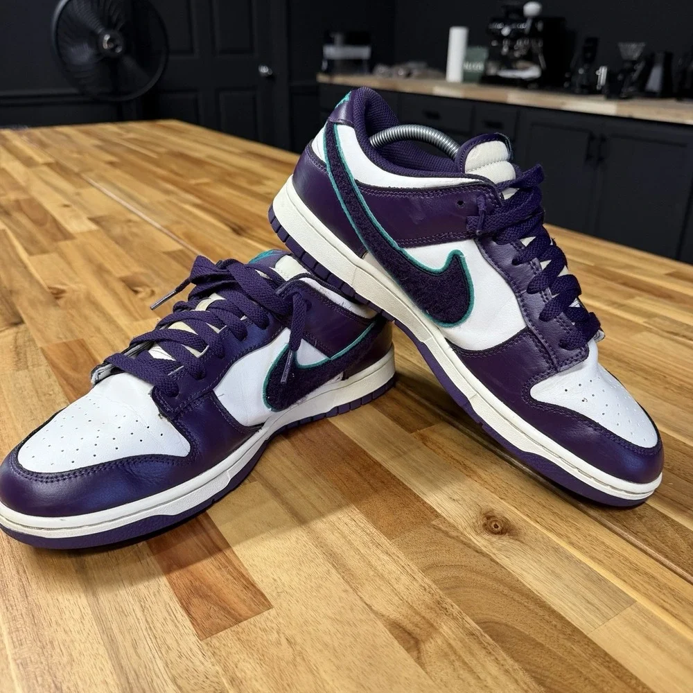 Mens Nike DUNK LOW CHENILLE SWOOSH SAIL GRAND PURPLE Teal Size 11